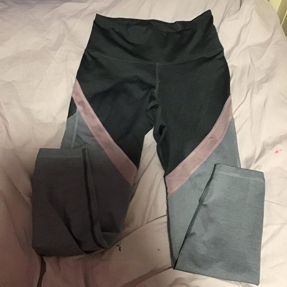 Old navy  Workout leggings